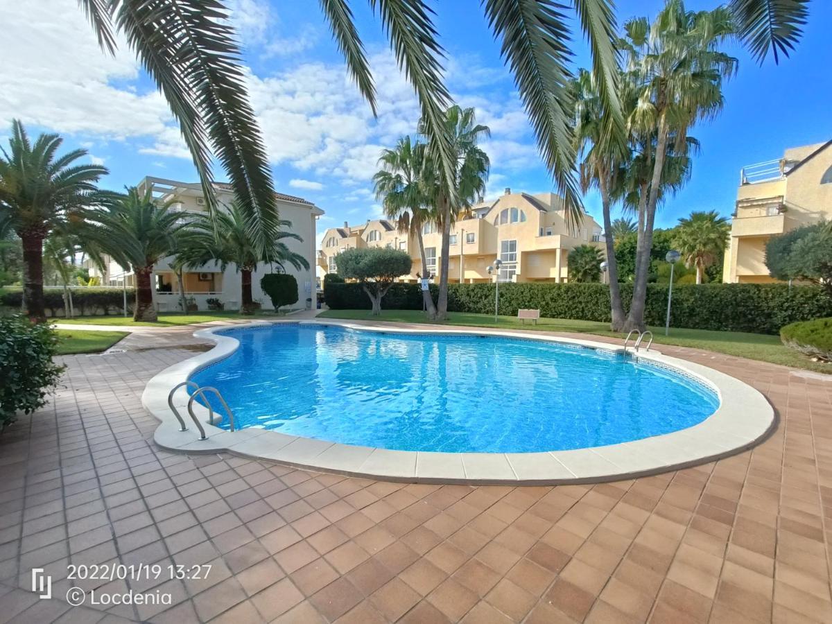 Rosaleda Locdenia Apartment Exterior photo